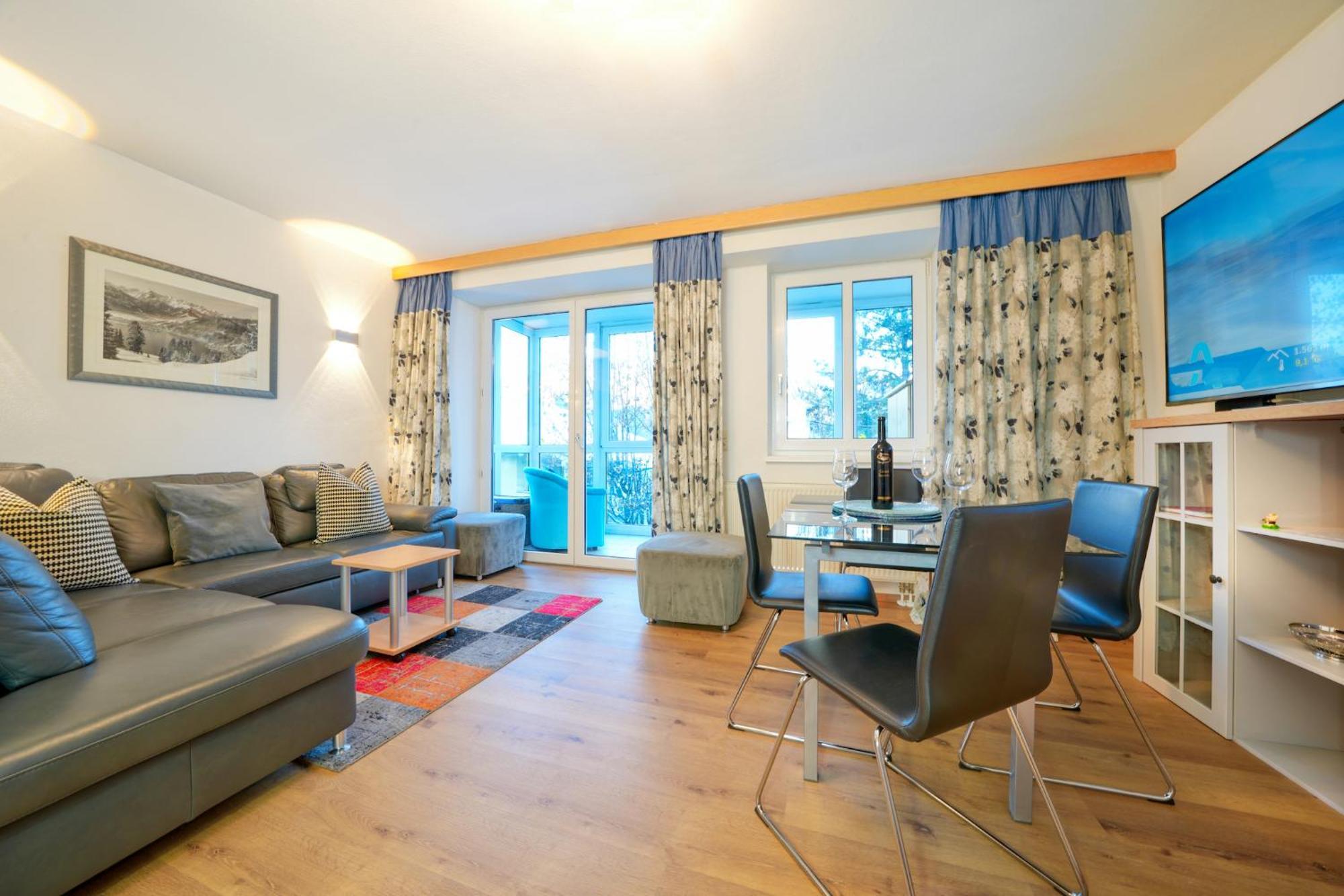 Apartment Tini - By Alpen Apartments เซลล์อัมเซ ภายนอก รูปภาพ